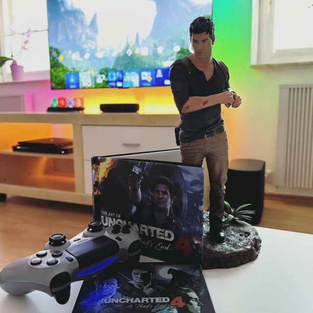 Uncharted 4: A Thief‘s End. 🎮🏴‍☠️💰🤩 #PS4 #PS4Pro #Uncharted4 #NathanDrake #NaughtyDog #ThisIsForThePlayers #GamerGirl #Videogames